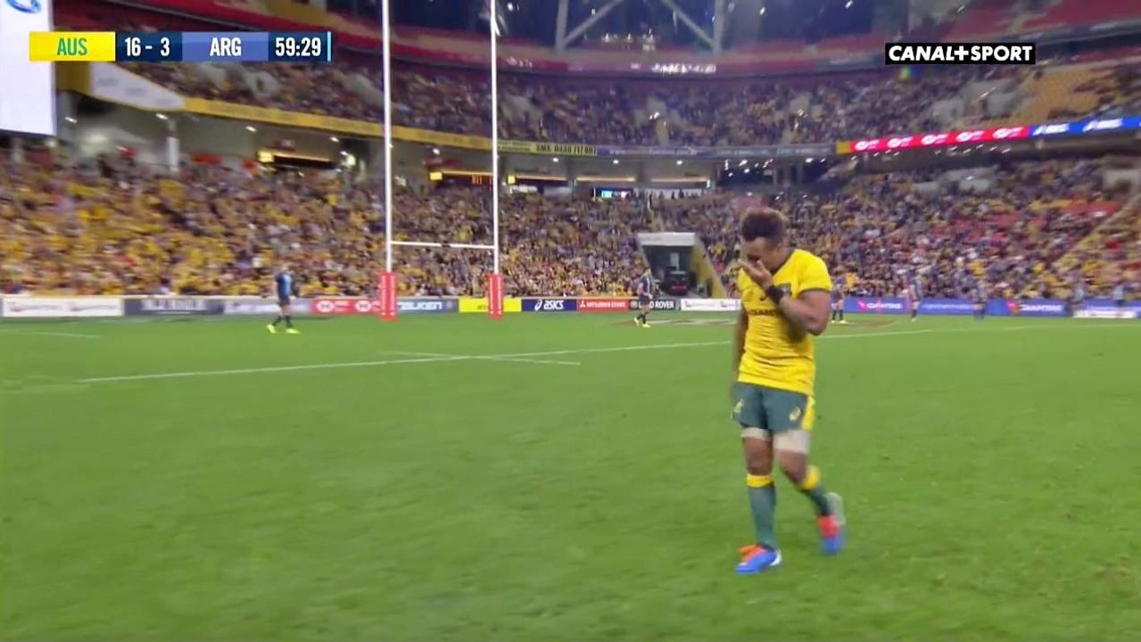La standing ovation  du Suncorp Stadium de Brisbane pour la sortie de Will Genia