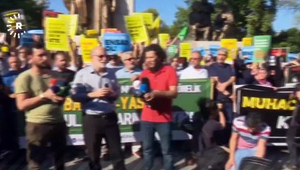 İslami STK'lar Suriyeliler için eylem yaptı: İktidara sesleniyoruz; üç beş ırkçının kışkırtmasına gelmeyin