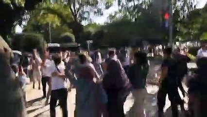 Suriyeliler Saraçhane'de eyleme başladı: Vatandaşlardan müdahale