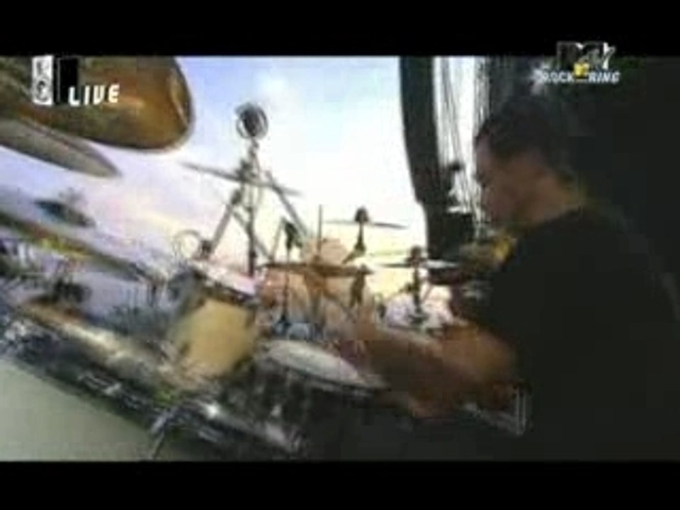 Placebo - Running Up That Hill (LIVE)