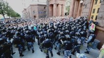 Más de 600 detenidos en protesta opositora en Moscú