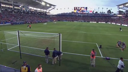 Arsenal vs Bayern  All Goals and Extended Highlights 720 x 1280