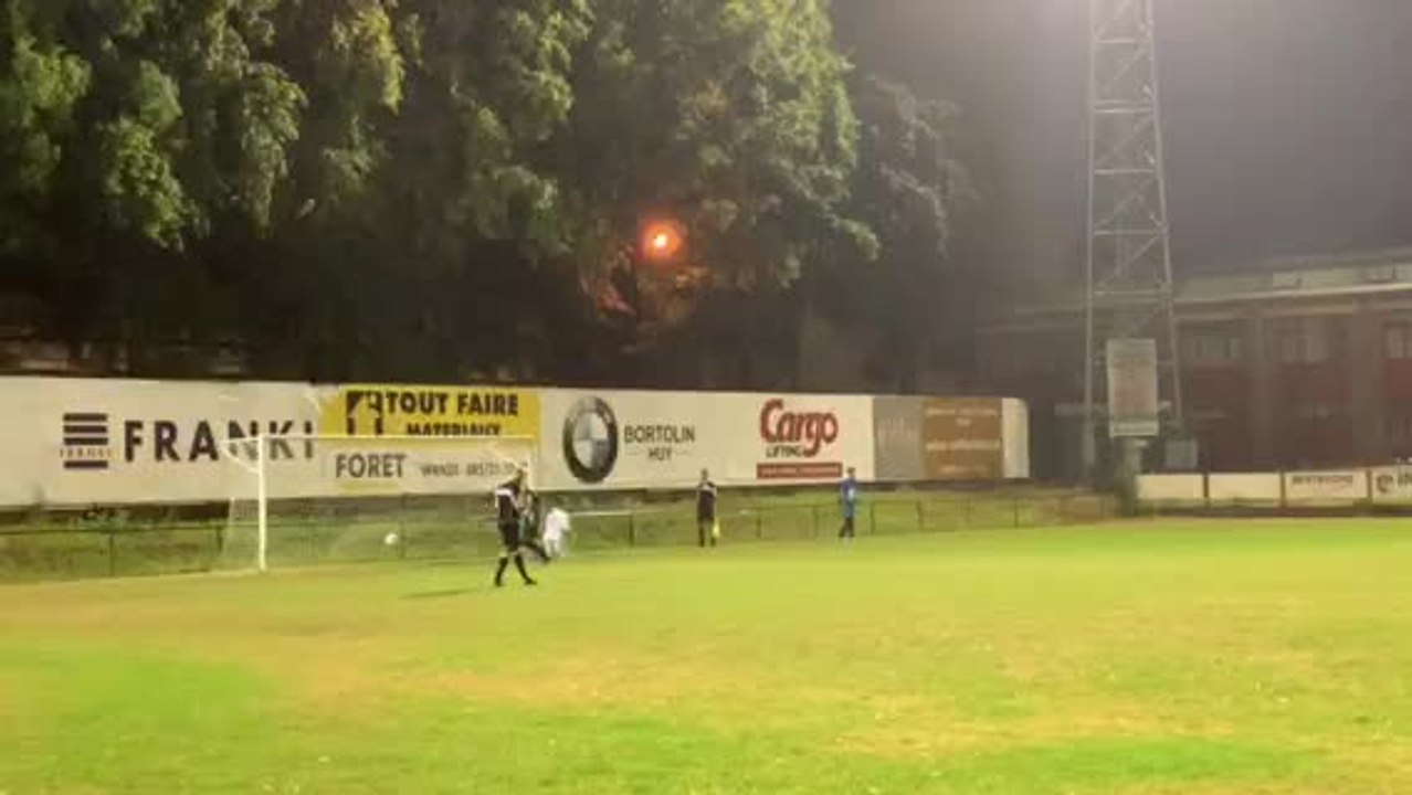 Grand-Leez se qualifie aux tirs au but