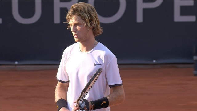 A. Rublev bt P. Carreno Busta (4-6, 7-5, 6-1)