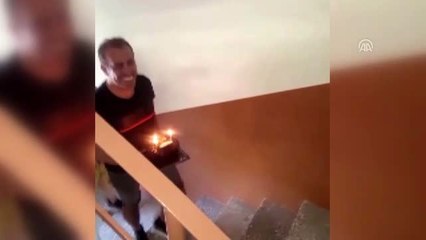 Haluk Levent'ten "kelebek çocuk" Elfida'ya sürpriz doğum günü