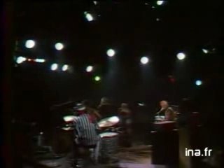 Gong - interview et concert,Paris 1971 part 2