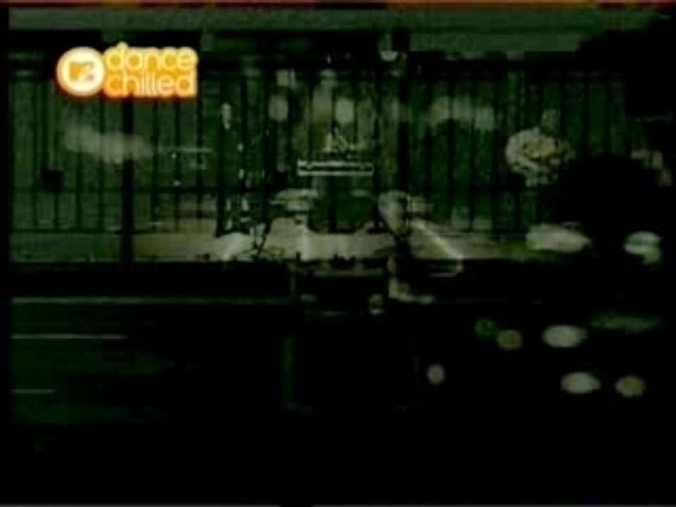 Massive Attack - Mezzanine (Live MTV Studio)