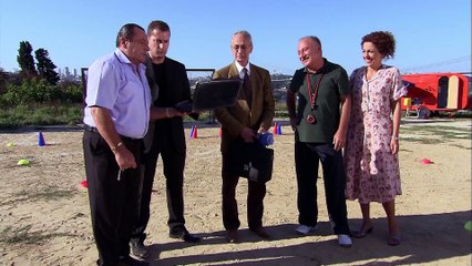 Cezmi’nin planları suya batıyor! - Yerden Yüksek 3.Bölüm