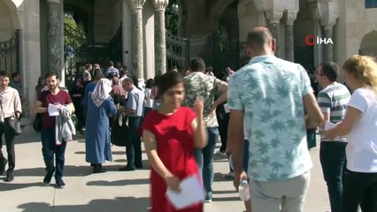 Öğretmen adayları KPSS’de ter döktü