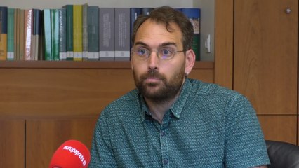 Valero (IU) apremia a Sánchez a abandonar la "ambigüedad"