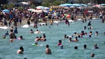 Sıcaktan bunalan Bursalılar denize akın etti