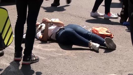 Başkent'te EGO otobüsü yayalara çarptı: 2 yaralı