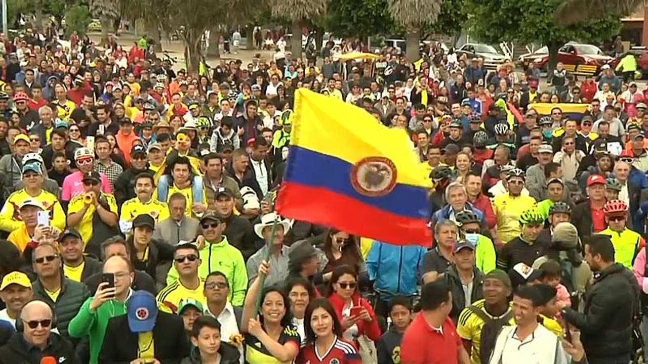 Emoción en Zipaquirá, el pueblo colombiano de Egan Bernal