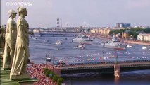 شاهد: بوتين يشارك في احتفالات يوم البحرية الروسي في سانت بطرسبرغ