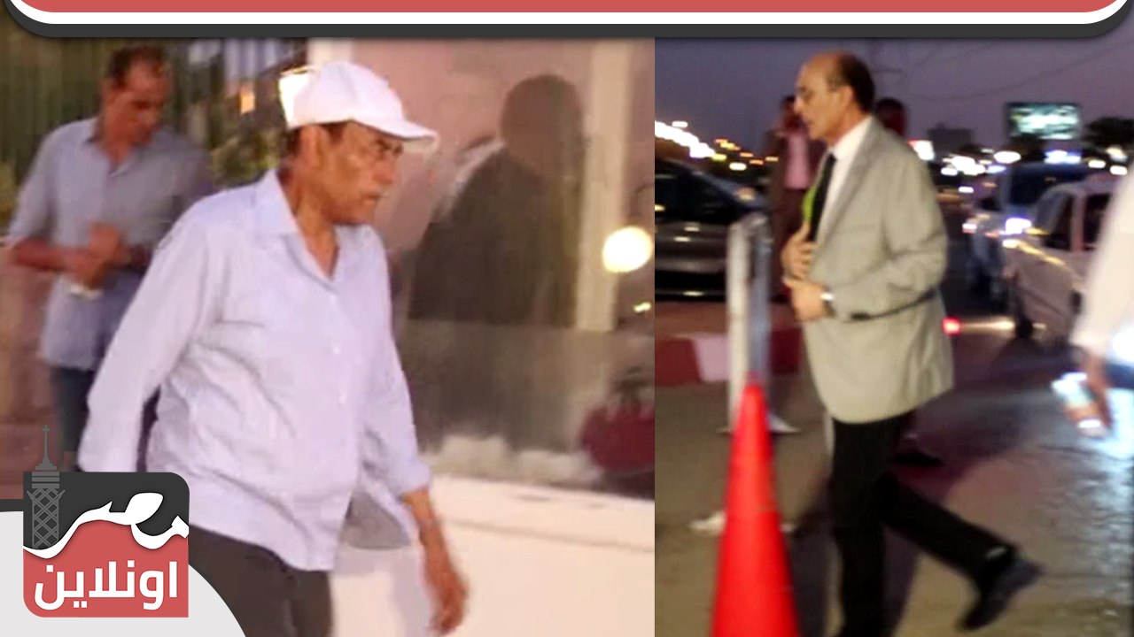 لحظة وصول محمد صبحي و أشرف ذكي و أحمد بدير عزاء الراحل فاروق الفيشاوي