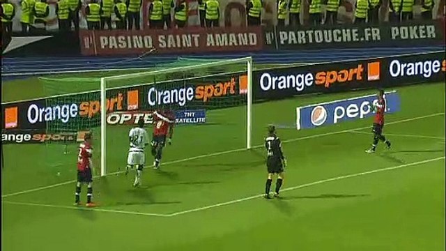 29/05/11 : Victor Hugo Montaño (82') : Lille - Rennes (3-2)