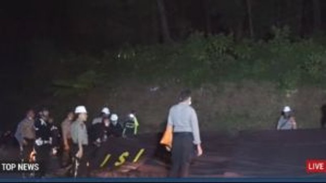 Gunung Tangkuban Parahu Erupsi, Petugas Gabungan Siaga