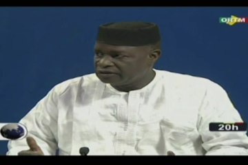 ORTM/Rencontre avec le Ministre de l’éducation nationale, Dr Témoré TIOULENTA sur le plateau de l’ORTM