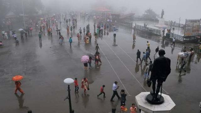 Shimla में Heavy Rain से जलभराव, आवाजाही बाधित, जनजीवन अस्त-व्यस्त । वनइंडिया हिंदी