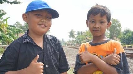 Bentuk Kecintaan Fasha Ke Kereta