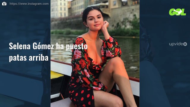 Selena Gómez (y la foto bomba): “¡¿Se ha operado?!” o “¡Hunde a Hailey Baldwin!”