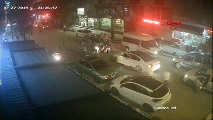 Ölümden döndü! Genç kızın tehlikeli oyunu kamerada...