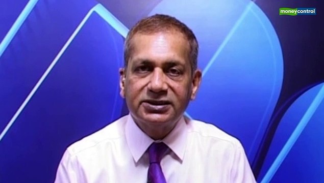 Top buy and sell ideas by Ashwani Gujral, Sudarshan Sukhani, Mitessh Thakkar for short term