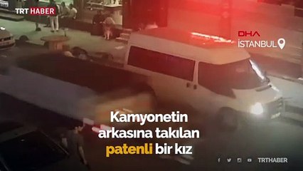 Kamyonetin arkasına takılan patenli genç kızın düşme anı kamerada