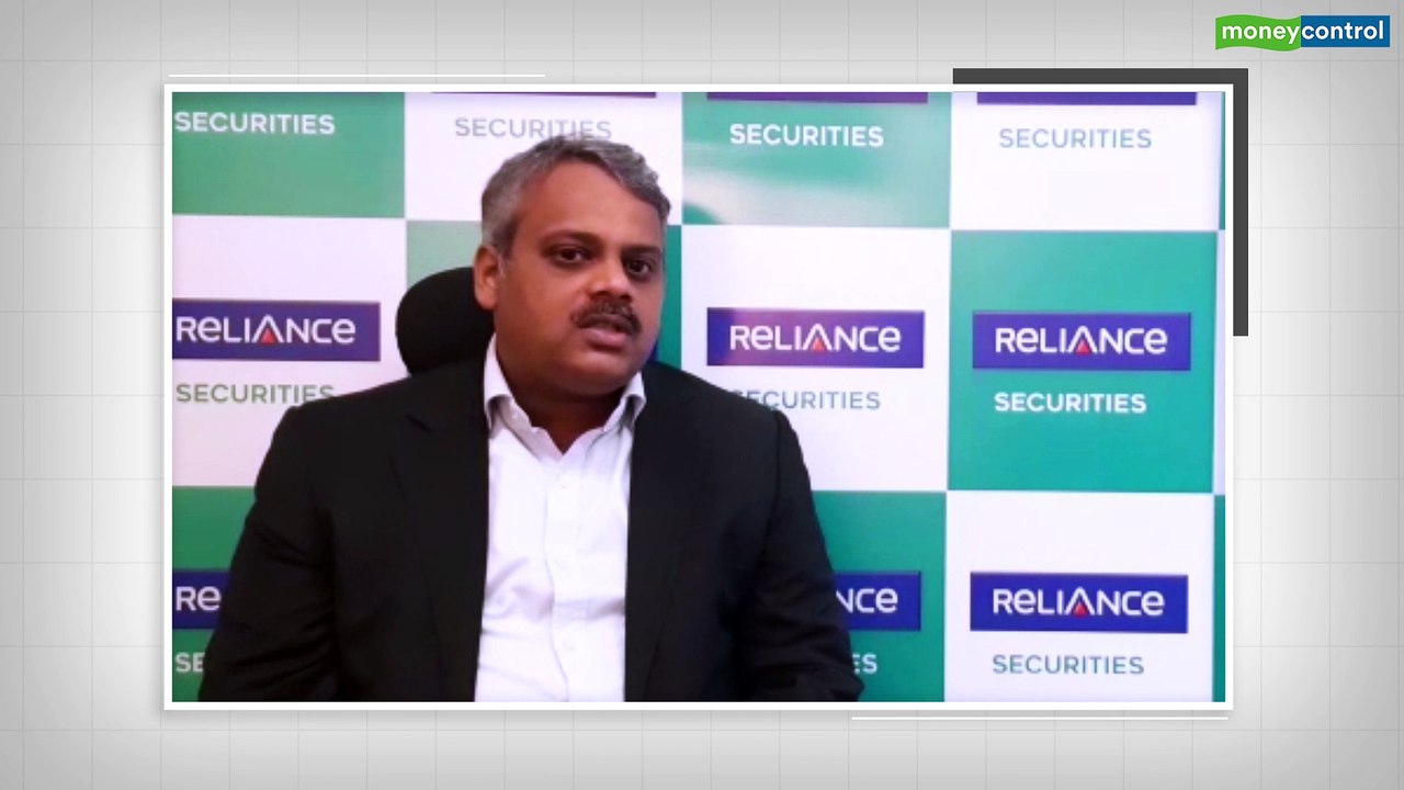 Buy Or Sell | See valuations emerge in auto, IT, banking names