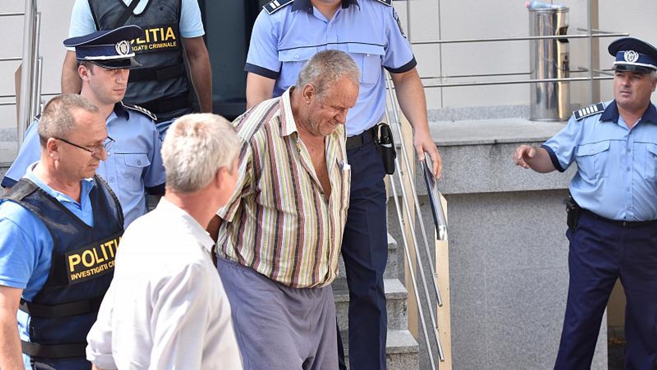 Mecânico romeno assume morte de duas adolescentes