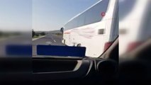Camı kırık otobüsün tehlikeli yolculuğu kamerada