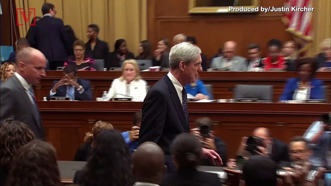 Poll: Robert Mueller Testimony Keeps Americans Split on Impeachment Talks