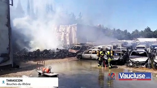 TARASCON Les sapeurs-pompiers sont toujours en train de lutter contre le feu