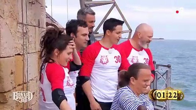 Moquée à cause de son poids après sa participation samedi dans Fort Boyard , l'actrice Héloïse Martin, 23 ans, quitte twitter