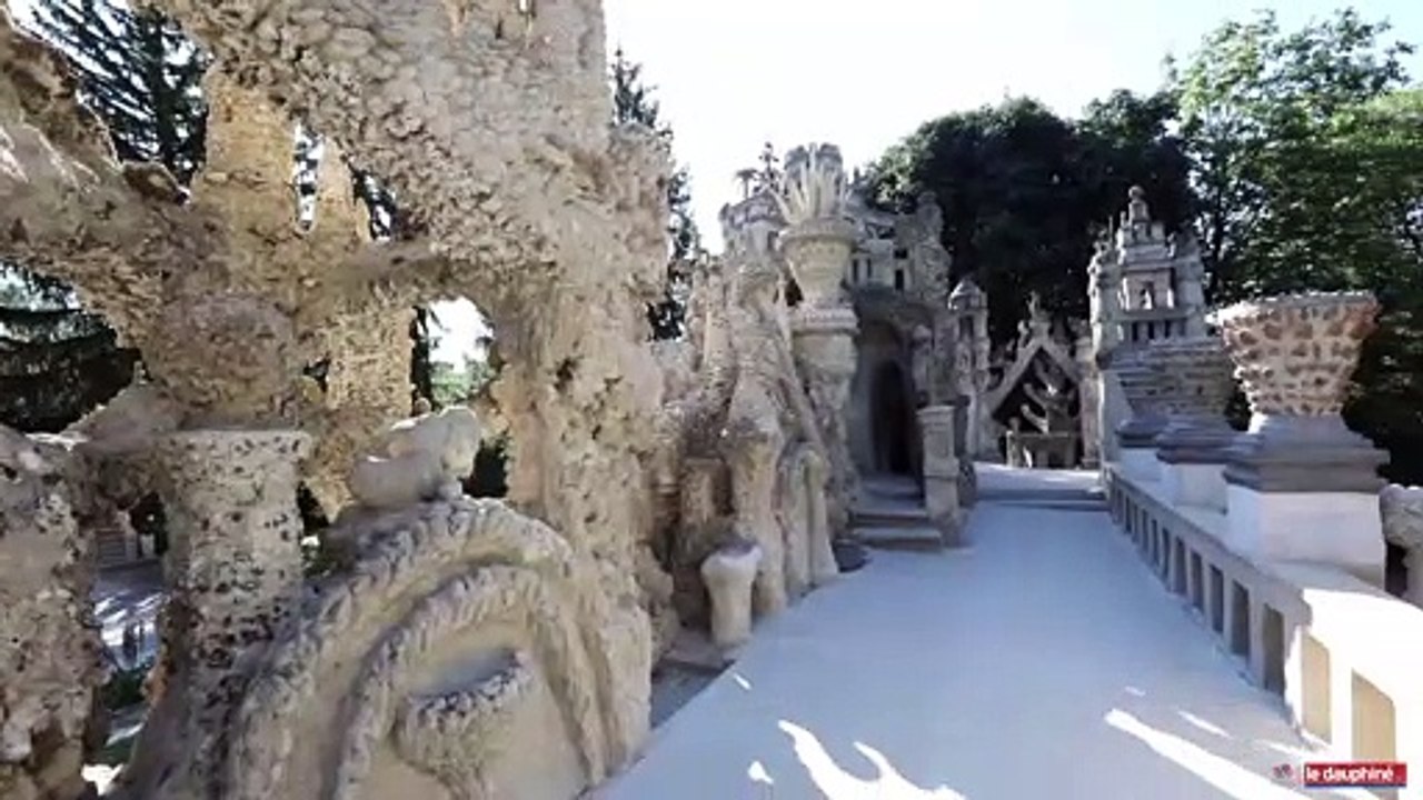 Le Palais Idéal du facteur Cheval comme vous ne l’avez jamais vu