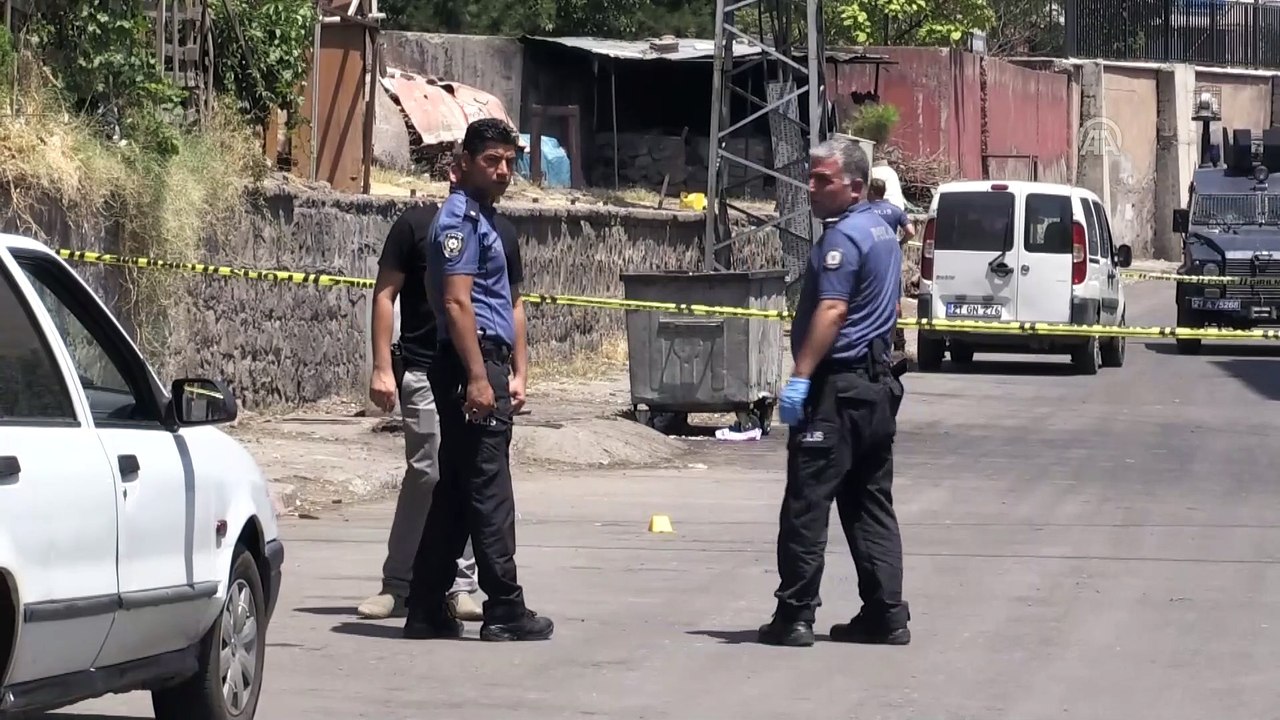 Silahlı saldırı: 1 yaralı - DİYARBAKIR