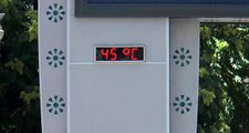 Termometrelerin 45 dereceyi gördüğü Gaziantep'te, vatandaşlar parklara akın etti