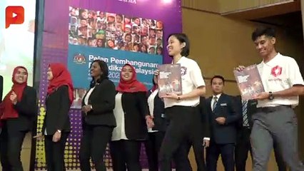 UPSR与SPM英语及格率降 政府落实英语教数理之理？