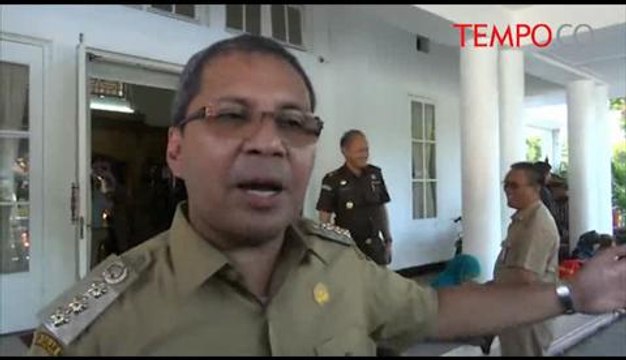 Dapat Adipura, Walikota Konvoi Bareng Petugas Kebersihan