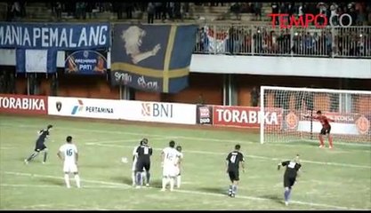 Arema Cronus Tundukan Surabaya United di Piala Sudirman