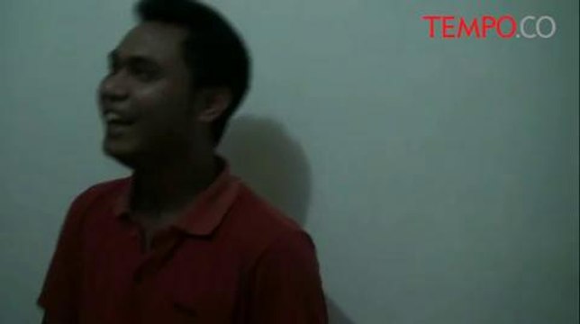 Razia Indekos, Petugas Polda Banten Temukan Miras Impor Siap Jual