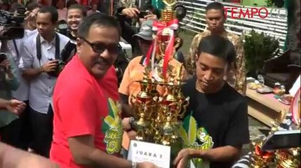 Festival Durian Ricuh, Sejumlah Pengunjung Tertusuk