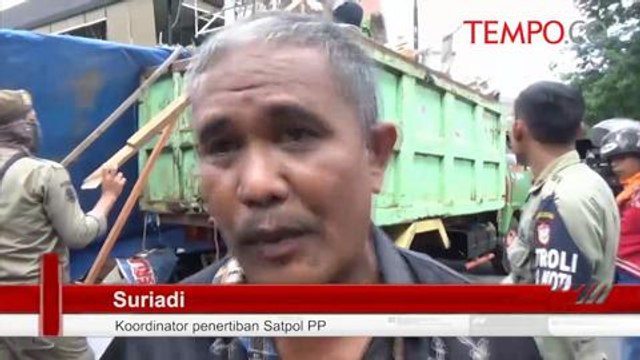 Gunakan Fasilitas Umum Berjualan, Pedagang Liar Ditertibkan Satpol PP