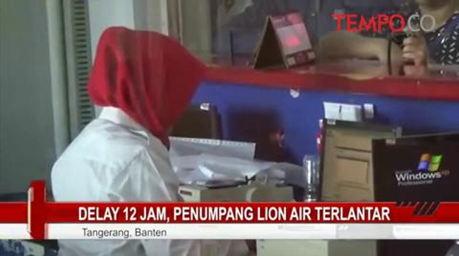 Delay 12 Jam, Penumpang Lion Air Terlantar