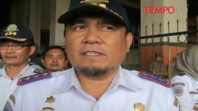 Tak Terima Dirazia, Juru Parkir Mengamuk Tutup Paksa Parkiran Mall