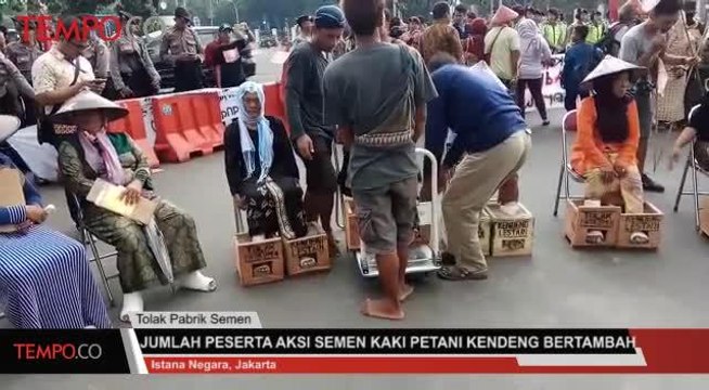 Jumlah Peserta Aksi Semen Kaki Petani Kendeng Bertambah