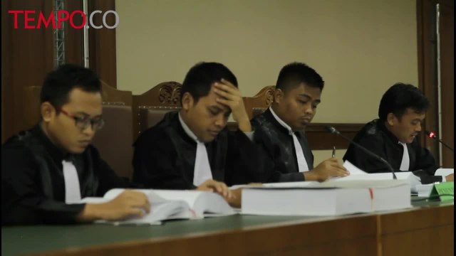 Andi Taufan Tiro Dituntut 13 Tahun Penjara Dalam kasus Suap Dana Aspirasi Kementrian PUPR