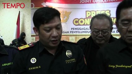 Seorang Warga Negara Jerman Ditangkap Saat Ingin Seludupkan Sabu ke Indonesia