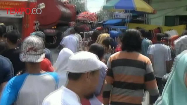 Diduga Korsleting Listrik, Kios di Pasar Butung Terbakar