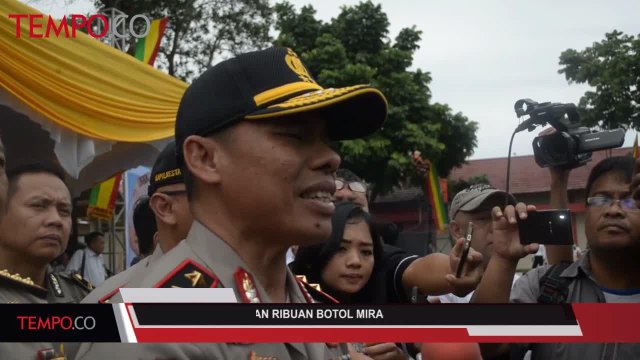 Polda Riau Musnahkan Ribuan Botol Miras dan Puluhan Kilogram Narkoba
